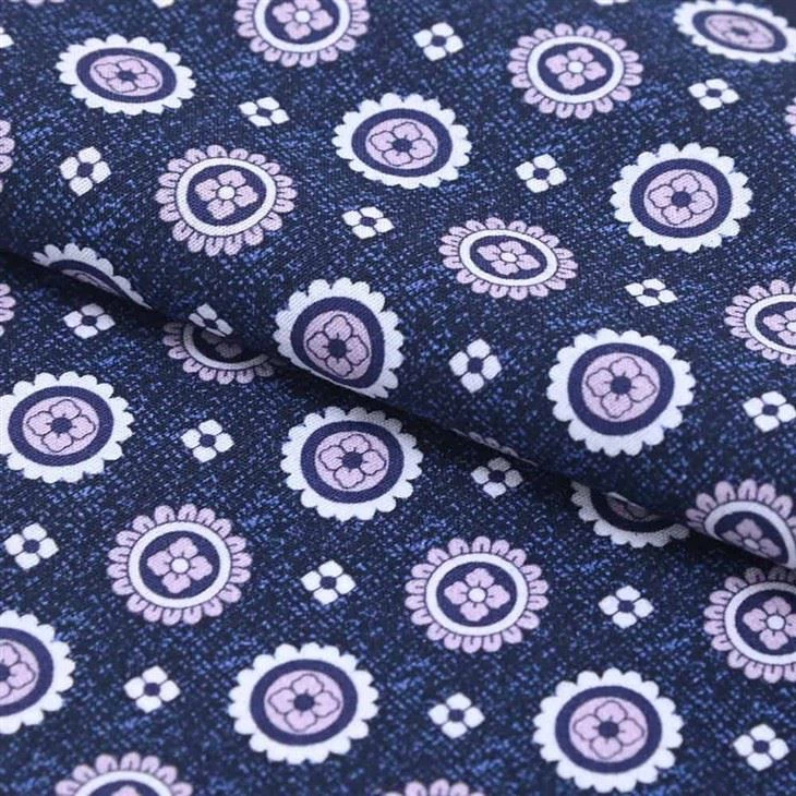 navy-circular-pattern-pocket-square (6)